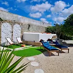 Pool Oasis With Private Parking- Modern Country Vigia 8 Matacaes