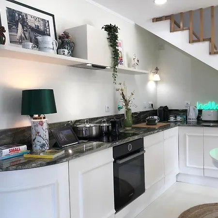 Pool Oasis With Private Parking- Modern Country Vigia 8 Nyaraló Matacaes