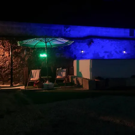 Nyaraló Pool Oasis With Private Parking- Modern Country Vigia 8