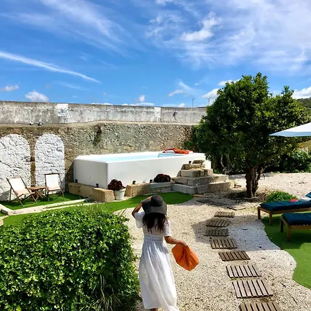 Pool Oasis With Private Parking- Modern Country Vigia 8