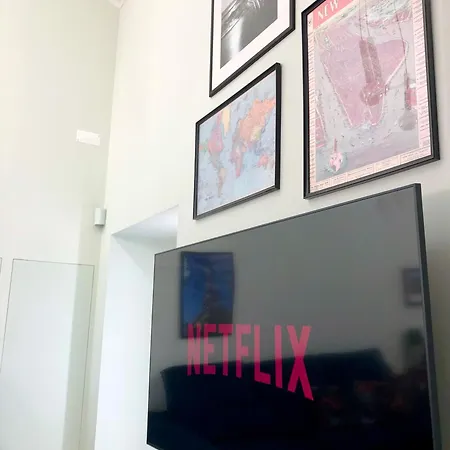 Pool Oasis With Private Parking- Modern Country Vigia 8