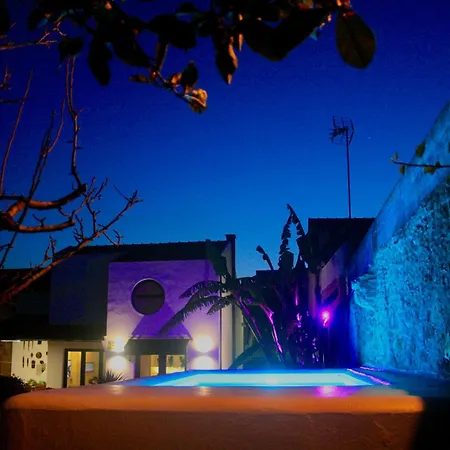 Pool Oasis With Private Parking- Modern Country Vigia 8 Semesterbostad Matacaes