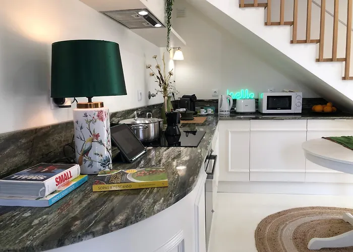 Pool Oasis With Private Parking- Modern Country Vigia 8 Сasa de vacaciones *