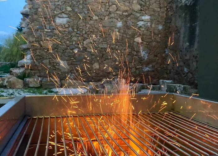 Pool Oasis With Private Parking- Modern Country Vigia 8 Сasa de vacaciones *