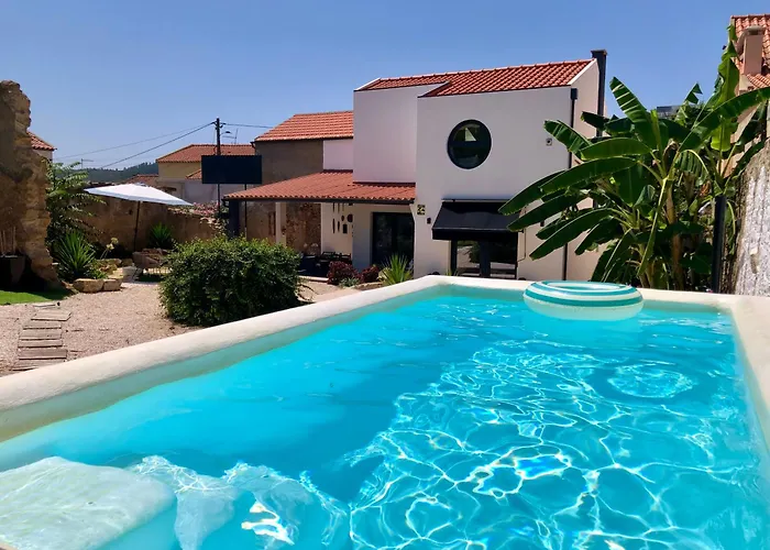 Сasa de vacaciones Pool Oasis With Private Parking- Modern Country Vigia 8 Matacaes