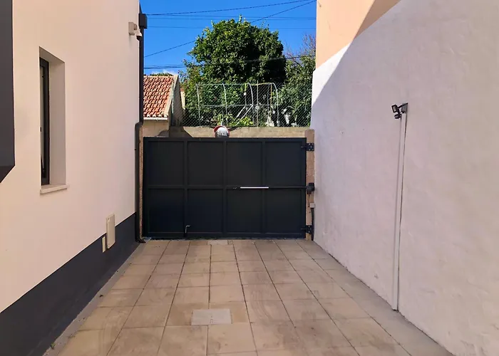 Сasa de vacaciones Pool Oasis With Private Parking- Modern Country Vigia 8